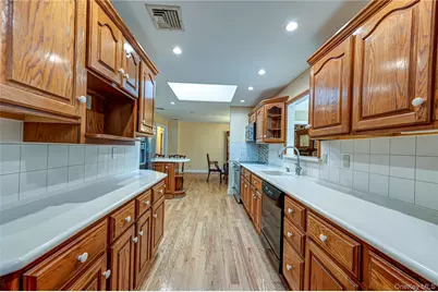 3 Jenny Lane, Holtsville, NY 11742 - Photo 13