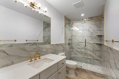 33 3rd Street, Manhasset, NY 11030 - Photo 15