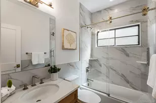 33 3rd St, Manhasset, NY 11030 - Photo 11