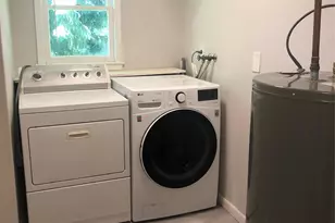 3213 S Shelley St, Mohegan Lake, NY 10547 - Photo 11