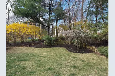 40 Clubhouse Drive, Rocky Point, NY 11778 - Photo 21