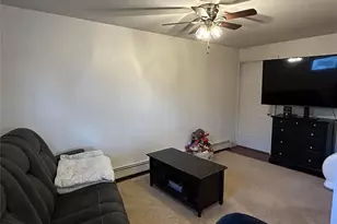 40 Clubhouse Dr, Rocky Point, NY 11778 - Photo 13