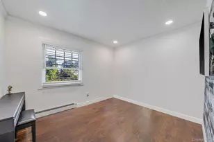 360 Woodside Ave, Bellport, NY 11713 - Photo 19