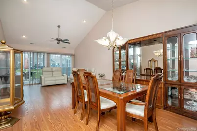 762 Birchwood Park Drive, Middle Island, NY 11953 - Photo 5