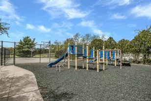 762 Birchwood Park Dr, Middle Island, NY 11953 - Photo 25