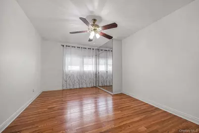 4044 Harper Avenue, Bronx, NY 10466 - Photo 11