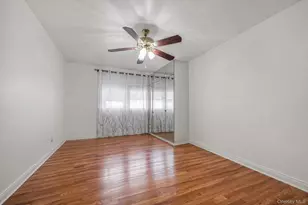 4044 Harper Ave, Bronx, NY 10466 - Photo 11