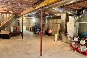 5 White Oak Ct, Coram, NY 11727 - Photo 17