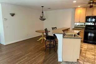 5 White Oak Ct, Coram, NY 11727 - Photo 3