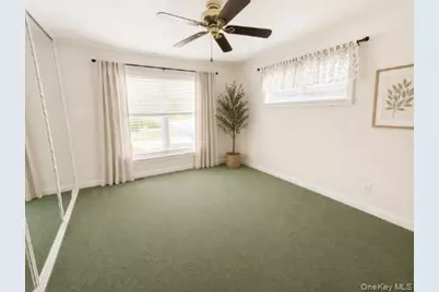 5 White Oak Court #5, Coram, NY 11727 - Photo 15