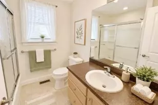 5 White Oak Ct, Coram, NY 11727 - Photo 15