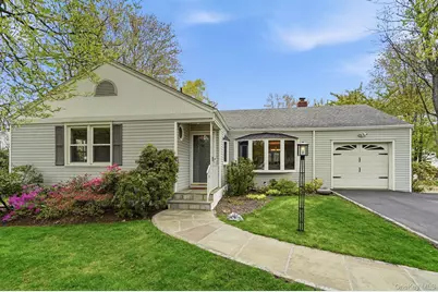 44 Darling Avenue, New Rochelle, NY 10804 - Photo 1