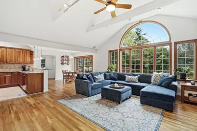44 Darling Avenue, New Rochelle, NY 10804 - Photo 5