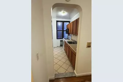 3017 Riverdale Avenue #1F, Bronx, NY 10463 - Photo 3