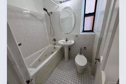 3017 Riverdale Avenue #1F, Bronx, NY 10463 - Photo 15