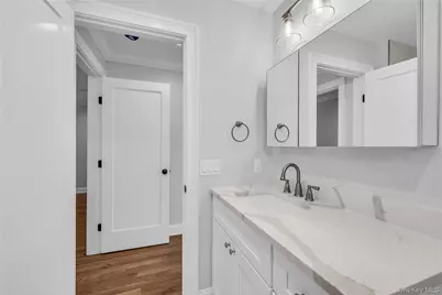 2437 Archer Street, Seaford, NY 11873 - Photo 9
