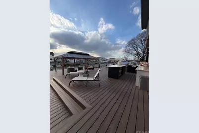 82 Division Avenue, Massapequa, NY 11758 - Photo 29