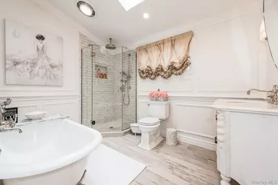 82 Division Avenue, Massapequa, NY 11758 - Photo 21