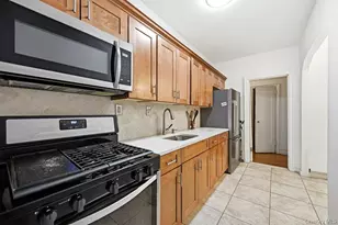 1 Franklin Ave, White Plains, NY 10601 - Photo 11