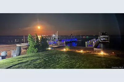 73 E Beach Promenade, Lindenhurst, NY 11757 - Photo 29
