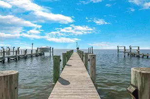 73 E Beach Promenade, Lindenhurst, NY 11757 - Photo 27