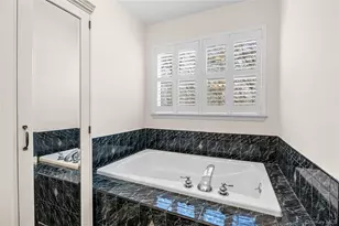 287 Dayton Ave, Manorville, NY 11949 - Photo 25