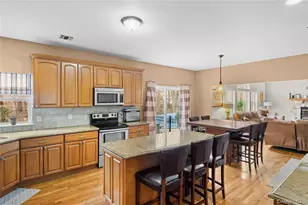 287 Dayton Ave, Manorville, NY 11949 - Photo 13