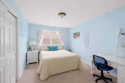 287 Dayton Avenue, Manorville, NY 11949 - Photo 27
