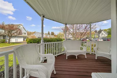 1 Clubhouse Circle, Central Islip, NY 11722 - Photo 5