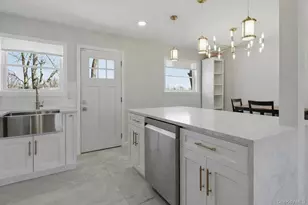 2903 Sipp Ave, Medford, NY 11763 - Photo 15