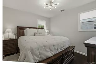 2903 Sipp Ave, Medford, NY 11763 - Photo 17