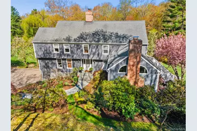 21 Hemlock Hills, Chappaqua, NY 10514 - Photo 3