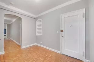 41-09 41st St, Sunnyside, NY 11104 - Photo 7