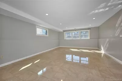 390 Townline Road, Commack, NY 11725 - Photo 7