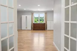 11 Manor Ln, Stony Brook, NY 11790 - Photo 9