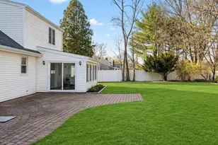 11 Manor Ln, Stony Brook, NY 11790 - Photo 17