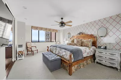 27010 Grand Central Parkway #30V, Floral Park, NY 11005 - Photo 15