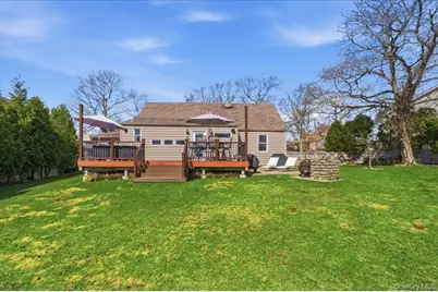 5 Erlwein Court, Massapequa, NY 11758 - Photo 25