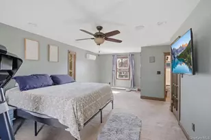 5 Erlwein Ct, Massapequa, NY 11758 - Photo 13