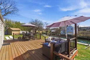 5 Erlwein Ct, Massapequa, NY 11758 - Photo 23