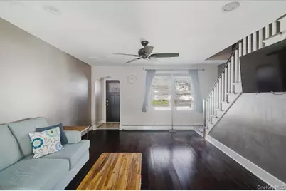 5 Erlwein Court, Massapequa, NY 11758 - Photo 9