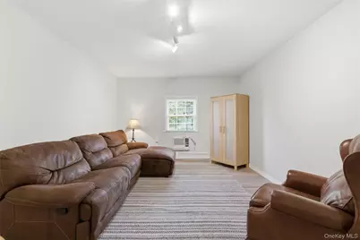 120 Greenlawn Road, Huntington, NY 11743 - Photo 3