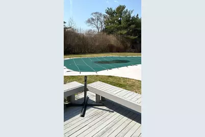 582 Hayground Road, Water Mill, NY 11976 - Photo 13