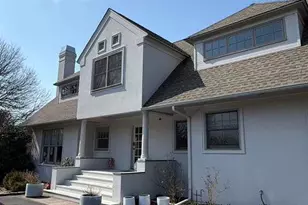 582 Hayground Rd, Water Mill, NY 11976 - Photo 17