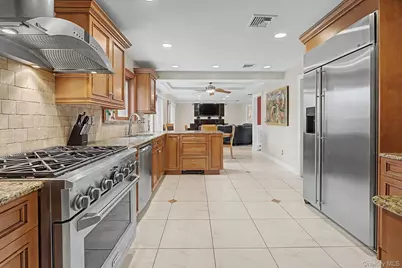 19 S Constitution, Tappan, NY 10983 - Photo 15