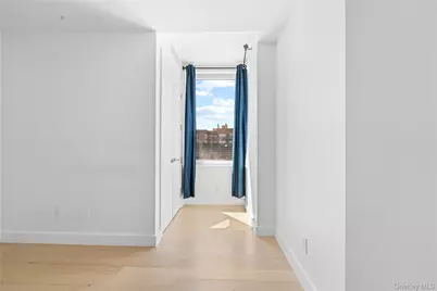 136-18 Maple Avenue #5F, Flushing, NY 11355 - Photo 7
