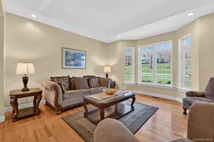 47 Willets Way, Newburgh, NY 12550 - Photo 9