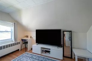 23 Bent Ln, Levittown, NY 11756 - Photo 13