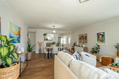 23 Bent Lane, Levittown, NY 11756 - Photo 3