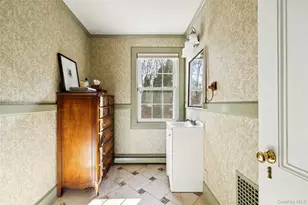 198 Pidgeon Hill Rd, South Huntington, NY 11746 - Photo 11